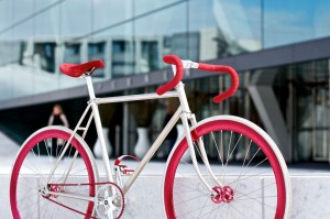 Red Blooded fixie fra Bravo Cycles